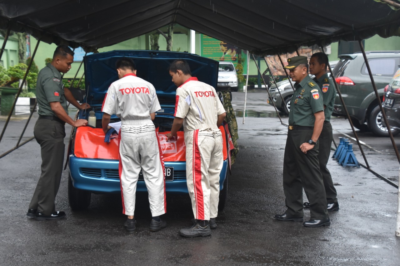 PT. Nasmoko Kota Salatiga adakan Servis Gratis untuk kendaraan dinas korem 073/Makutarama